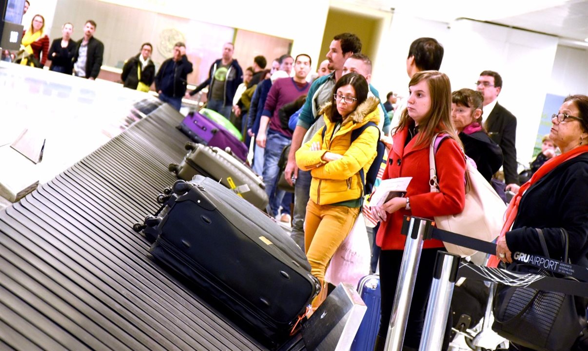 De acordo com Rodrigo Alvim, advogado atuante na defesa dos Direitos dos Passageiros Aéreos, existe a possibilidade de as passagens ficarem mais caras