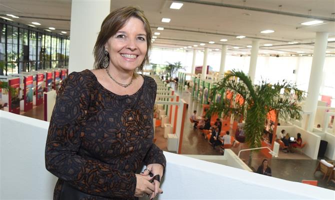 Estela Farina, diretora da Norwegian Cruise Line para o Brasil