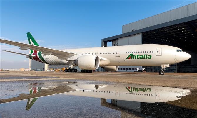Marca Alitalia poderá voltar a voar em março, pela ITA Aiways