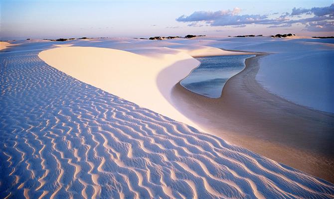 As maravilhas dos Lençóis Maranhenses e muitas outras se encontram no Nordeste do Brasil