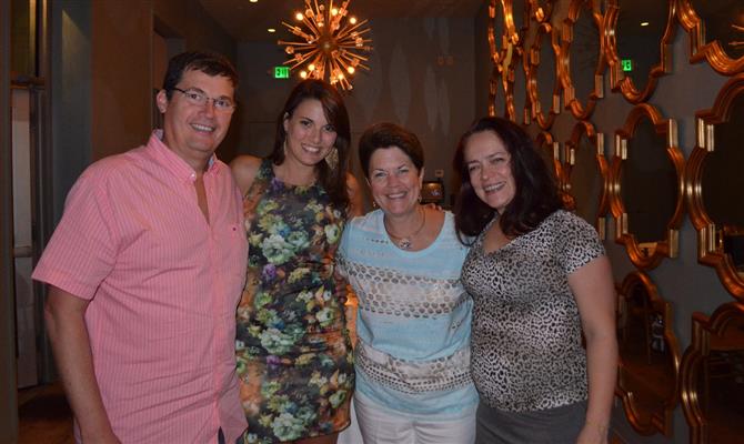 Luiz Moura, Veronica Figueiroa, Misty Johantgen e Ana Flavia Medina, do Visit Kissimmee