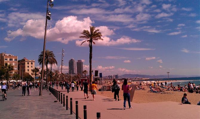 Espanha está entre os destinos mais populares de praia para as próximas férias dos europeus