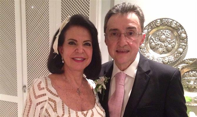 O novo casal Lenoura Schmidt e Eraldo Alves da Cruz