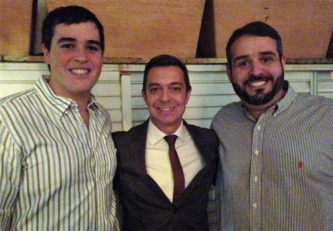 Da esquerda à direita: Diogo Paixão, Proprietário da BHB Hotel;  Ricardo Assalim,  diretor-adjunto de Produtos Nacionais e Vendas do Grupo Trend; e Bruno Pimenta, diretor comercial da BHB Hotel