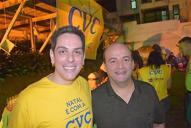 Cristiano Placeres, diretor de Produtos Nordeste da CVC, e Abdon Gosson, presidente da Abav-RN