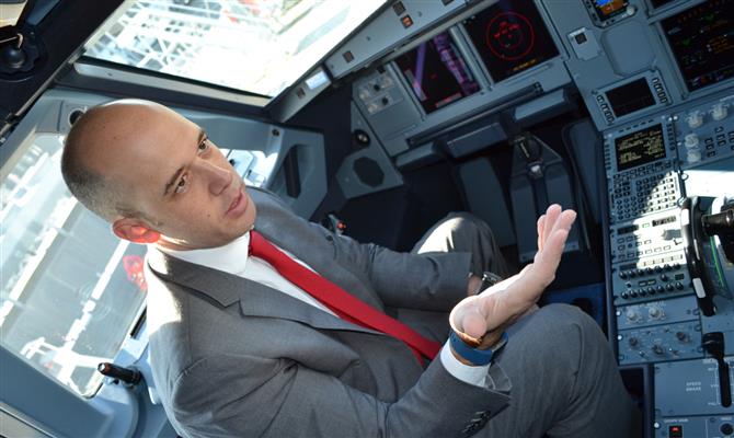 Direto do cockpit: Frederico Pedreira revela os planos da Avianca para o A320neo
