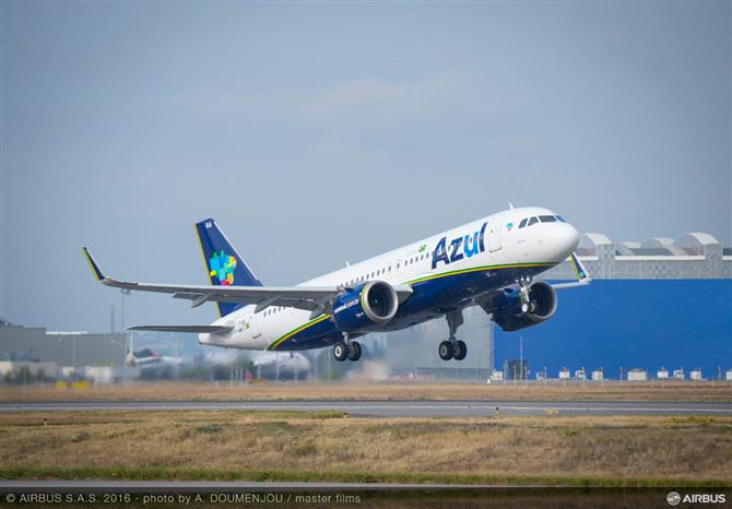 Primeiro A320neo da Azul sai da França rumo ao Brasil