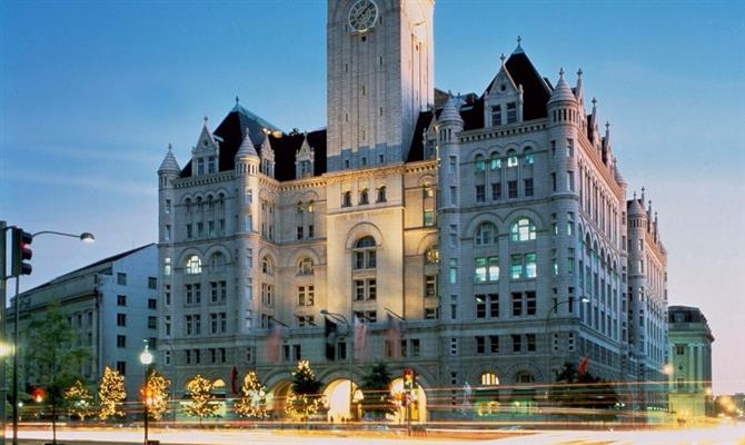 Trump International Hotel inaugurado em Washington