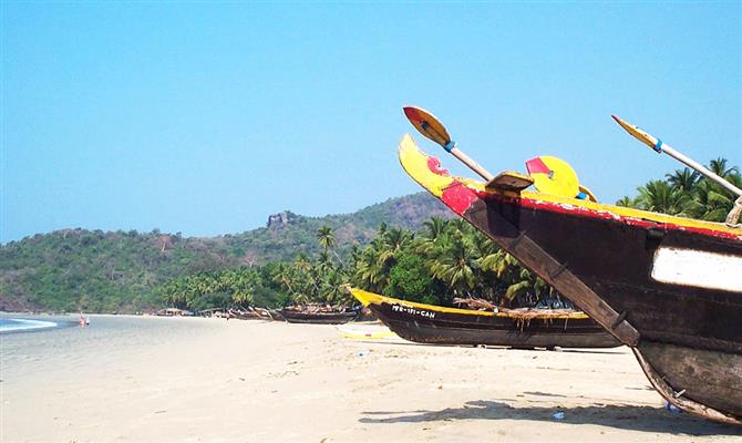 Praia de Palolem, em Goa, uma opção mais econômica dentro da Índia