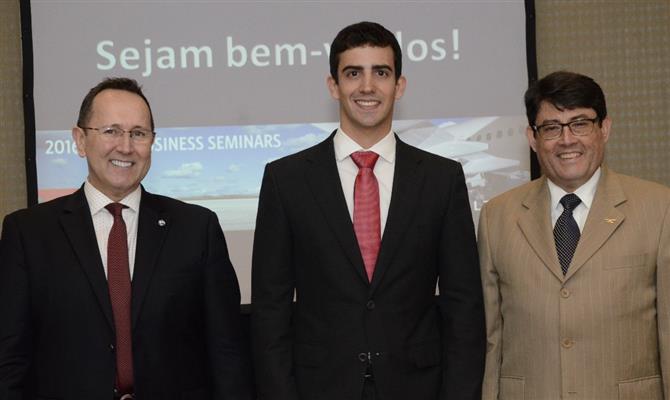 Roberto Girotti, consultor executivo, Marcus Juste, gerente do Rio, e Luiz Teixeira, gerente geral da Delta no Brasil