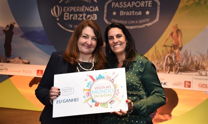 Magda Nassar, presidente da Braztoa, e Christina Chao, vencedora do Passaporte Braztoa