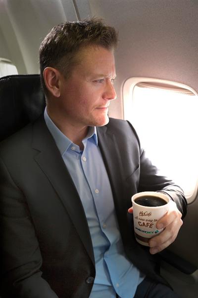 WestJet irá servir aproximadamente 30 mil copos de café por dia