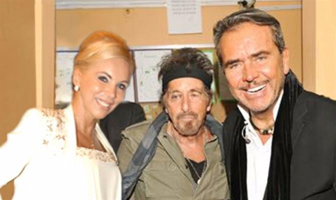 Al Pacino (centro) com Soledad e Fernando Soler, da Señor Tango