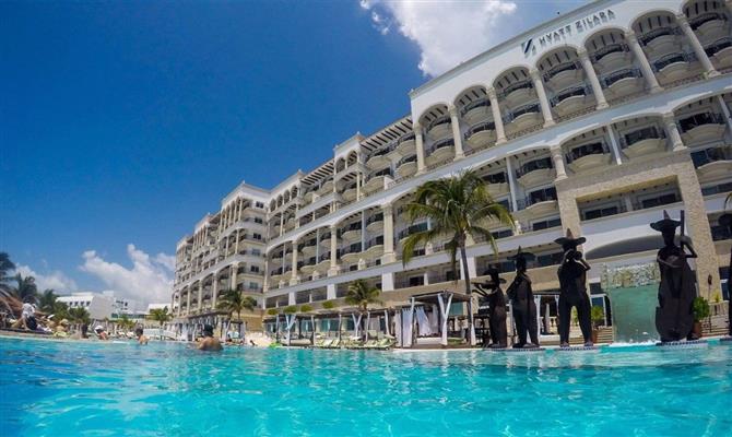 O Hyatt Zilara Cancun é um dos resorts all inclusive operado pela Playa Hotels 