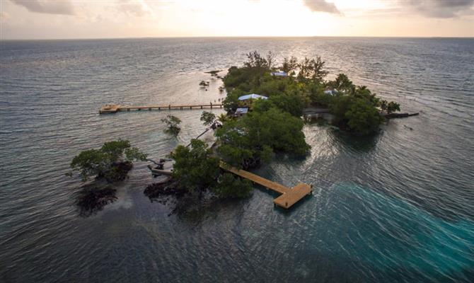 Ilha privada acomoda até 12 pessoas; diária custa até US$ 1.495