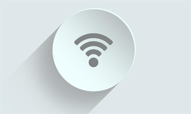Falta de wi-fi afasta 4 a cada 5 brasileiros (80%), revela pesquisa