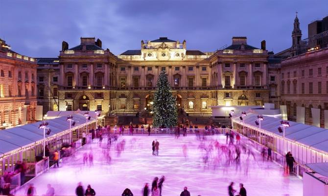 Pista de patinação de Somerset House, em Londres