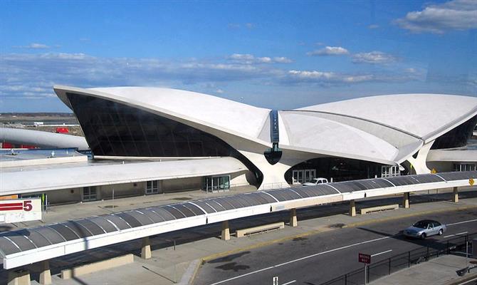 Aeroporto JFK, em Nova York, é um dos afetados