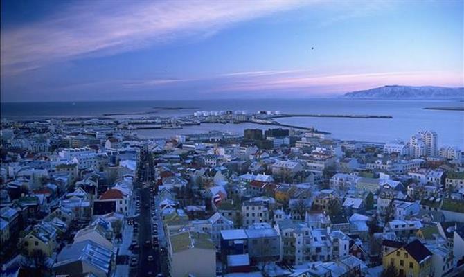 Reykjavik, capital da Islândia. Fonte: http://bit.ly/2iFINy3