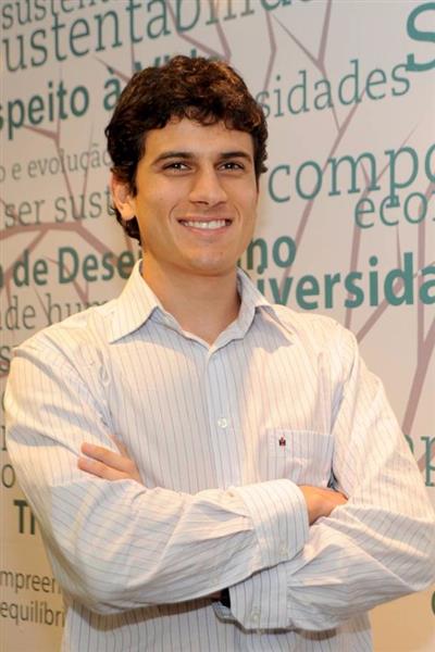 Max Oliveira, criador do Maxmilhas