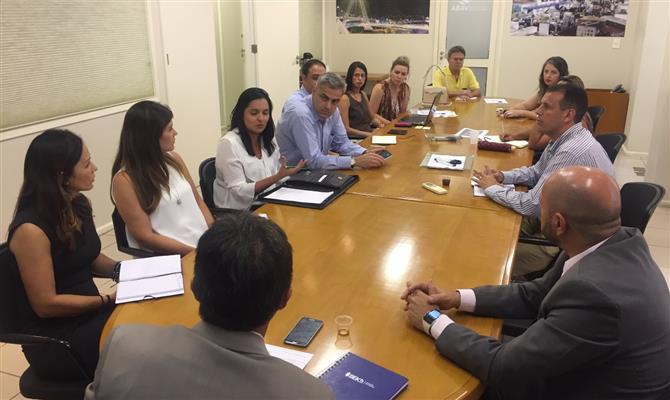 Reunião do Comitê de Produtos da Abracorp que reuniu representantes das locadoras Avis, Hertz, Localiza, Movida e Unidas