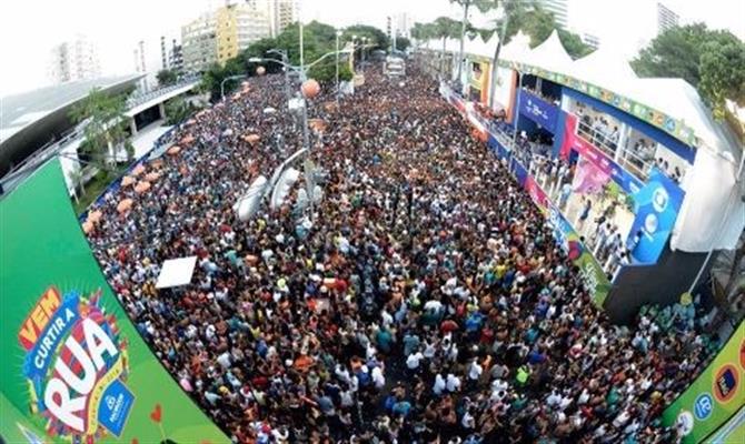 Mudança estudada pela Prefeitura representaria o fim do tradicional circuito carnavalesco de Barra-Ondina, o Dodô