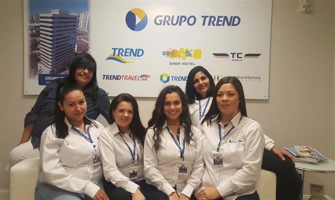 Monica Toledo, Maria Emilia, Michelle Perez-Farinha, Priscila Martins, Alessandra Maia e Janete Beaghley, na nova sede do Grupo Trend