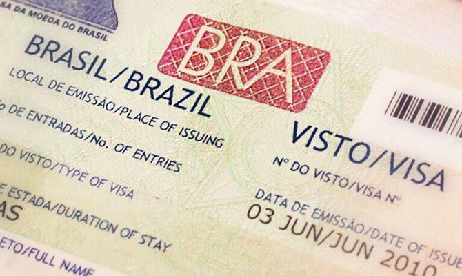 O tempo para agendamentos nos consulados de São Paulo, Brasília e Recife atingiram o maior patamar
