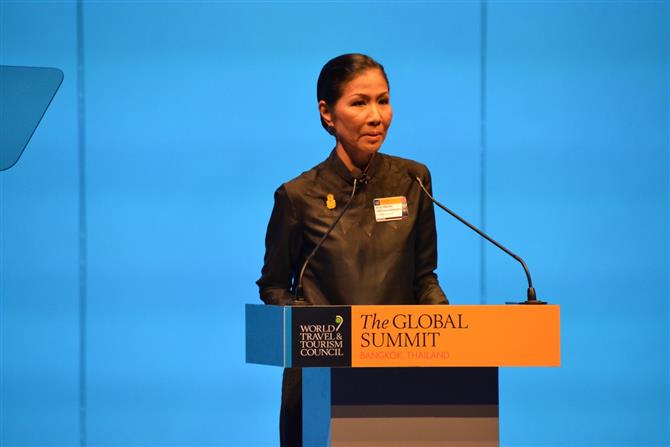 Kobkarn Wattanavrangkul, ministra do Turismo da Tailândia