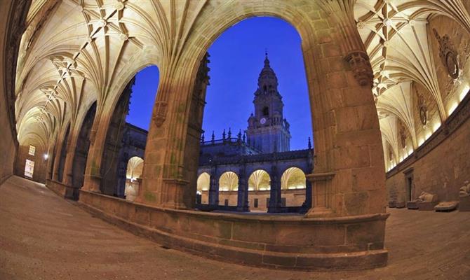 Catedral de Santiago de Compostela: ponto final do Caminho