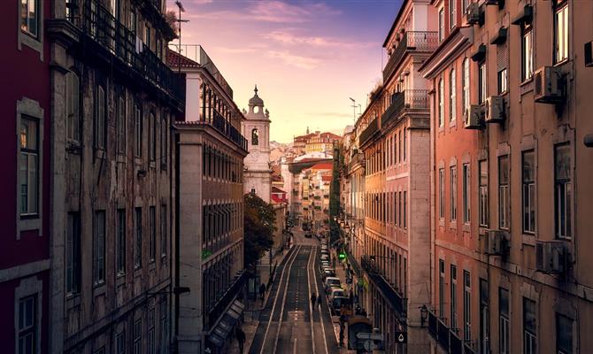 Brasil recupera posto de maior mercado emissor para hotelaria de Lisboa