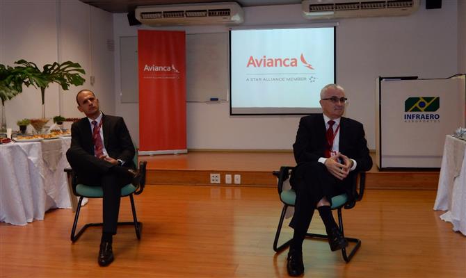 Rodrigo Napoli, diretor comercial da Avianca Brasil, em coletiva de imprensa junto a Gargioni