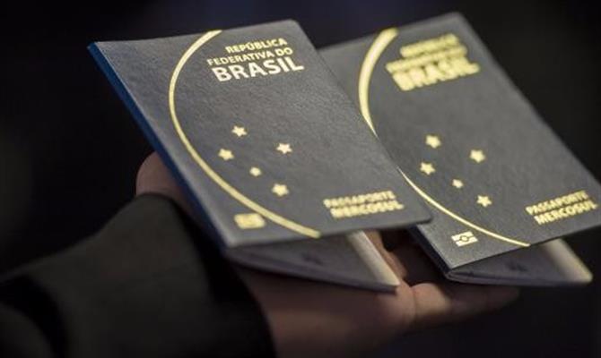 O passaporte do Brasil agora só permite acesso a 56 países sem um visto