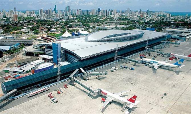 Aeroporto de Recife é o que recebe mais passageiros no Nordeste