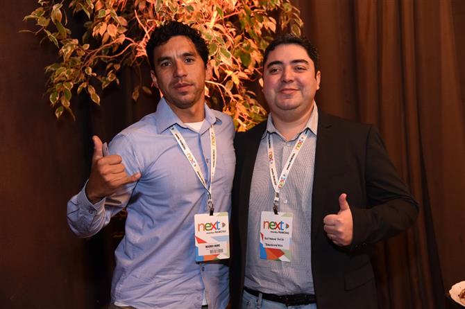 Wagner Wons, da Brasil Surf Trip, e Guilherme Avila, do Transamérica Hospitality Group