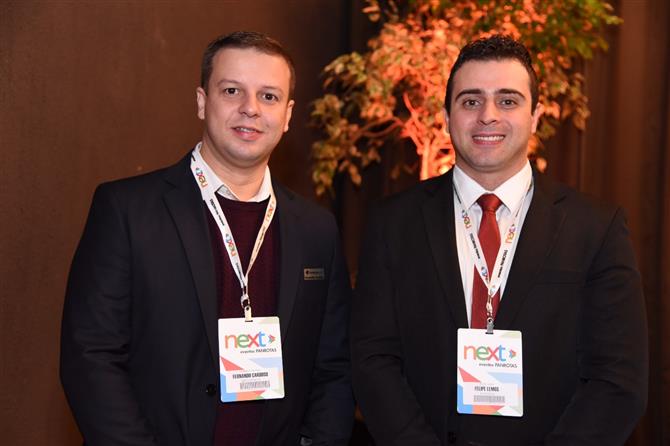 Wagner Wons, da Brasil Surf Trip, e Guilherme Avila, do Transamérica Hospitality Group