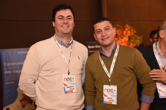 Wagner Wons, da Brasil Surf Trip, e Guilherme Avila, do Transamérica Hospitality Group