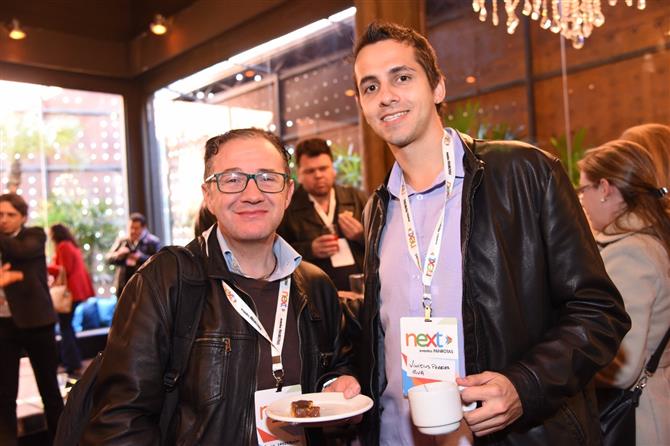 Wagner Wons, da Brasil Surf Trip, e Guilherme Avila, do Transamérica Hospitality Group