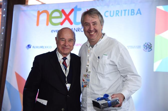 Wagner Wons, da Brasil Surf Trip, e Guilherme Avila, do Transamérica Hospitality Group