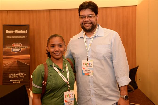 Artur Andrade, da PANROTAS, Airton Cabral Jr., da secretaria de Turismo de Fortaleza, e Jackey Guimarães, da Costa Verde Turismo