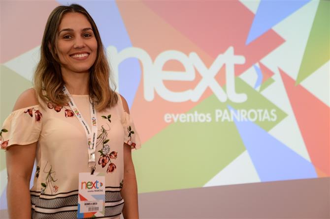 Artur Andrade, da PANROTAS, Airton Cabral Jr., da secretaria de Turismo de Fortaleza, e Jackey Guimarães, da Costa Verde Turismo