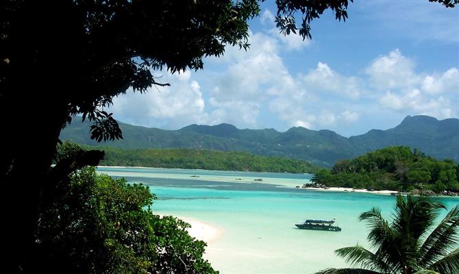Ilha de Mahé, em Seychelles, abriga a capital do país, Victoria