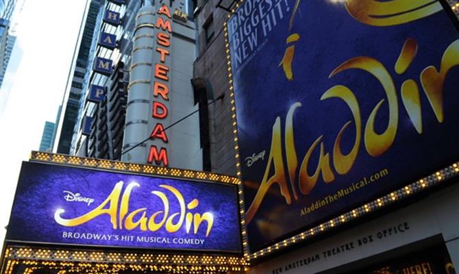 Aladdin é um dos vários espetáculos da Broadway, em Nova York