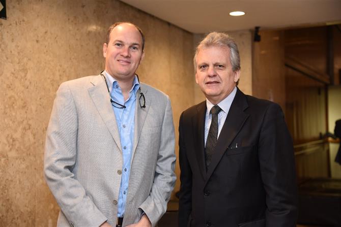 Duda Vasconcellos (Kontik) e Edmar Bull (Copastur e Abav Nacional)