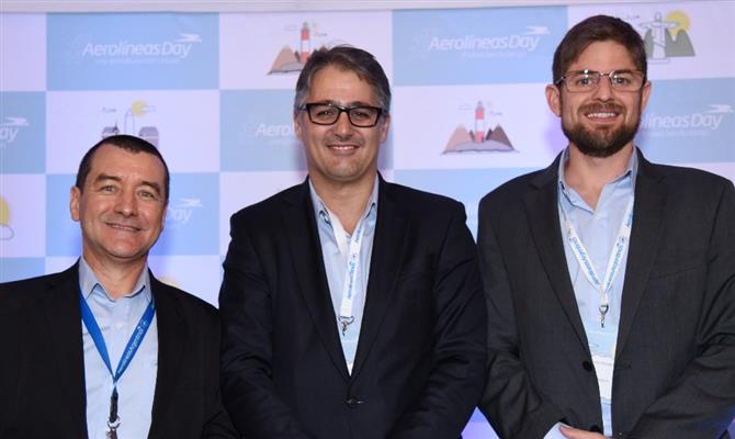 Ivan Cadahia, gerente comercial Brasil, Diego Garcia, diretor comercial, e Gonzalo Romero, diretor da Areolíneas Argentinas para o Brasil
