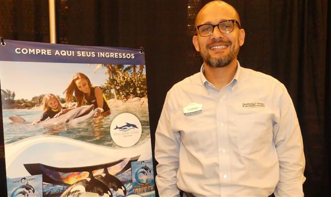 Gabriel Martinez, gerente sênior de Vendas internacionais do Sea World Parks & Entertainment