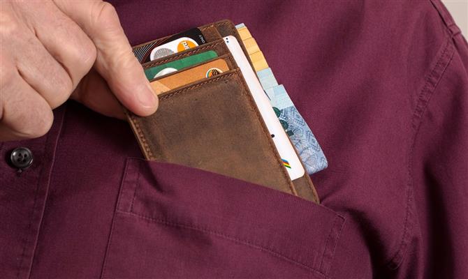 40% dos gestores já efetuam pagamentos por cartão de crédito