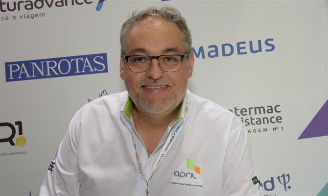 Agnaldo Abrahão, diretor da April