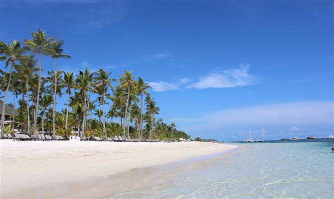 As belas praias de Punta Cana atraem turistas de todas as partes do mundo