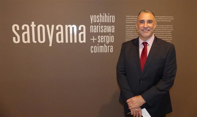 John Tanzella, presidente e CEO da IGLTA, em exposição